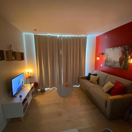 Au Calme Face Au Apartment Marciac