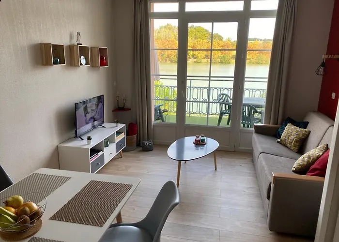 Au Calme Face Au Appartement *